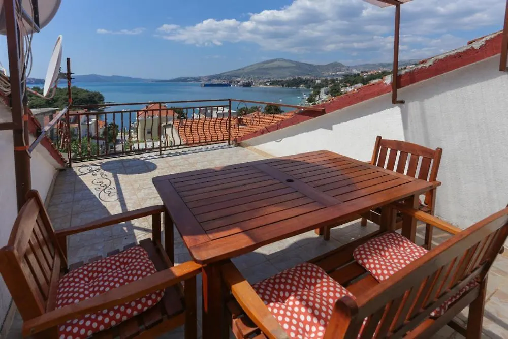 Apartmani Leila Trogir Apartment